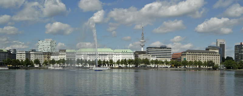 Hamburg Panorama / Binnenalster (Foto : www.mediaserver.hamburg.de / Christian Spahrbier)