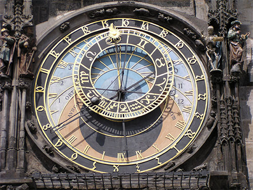 Astronomische Uhr am Altstädter Rathaus (© Tobias Matkowitz)