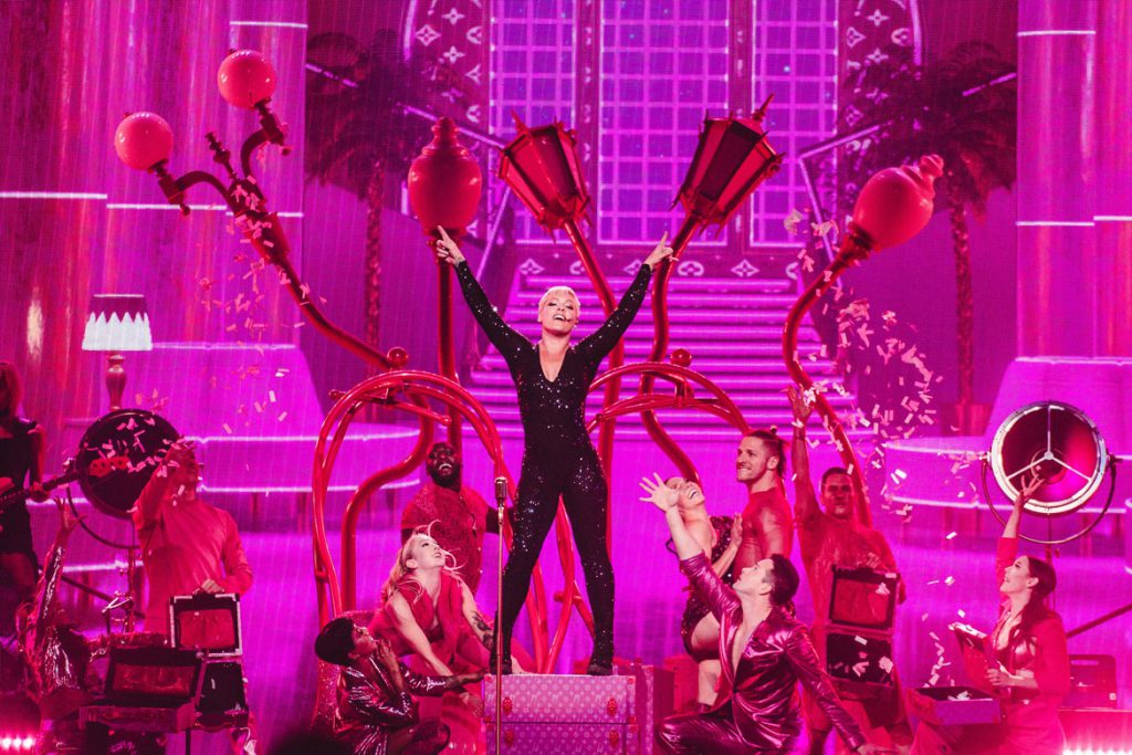 P!nk live (© Jess Gleeson)