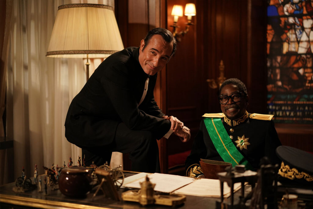 "OSS 117 - Liebesgrüße aus Afrika" Szenenbild (© Koch Films)