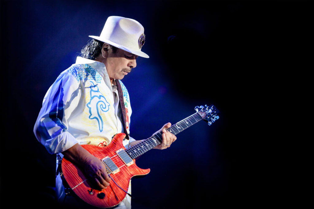 Carlos Santana (© Carlos Santana)