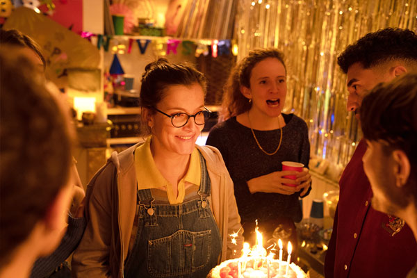 "Das perfekte Geschenk" Szenenbild (© Neue Visionen Filmverleih GmbH)