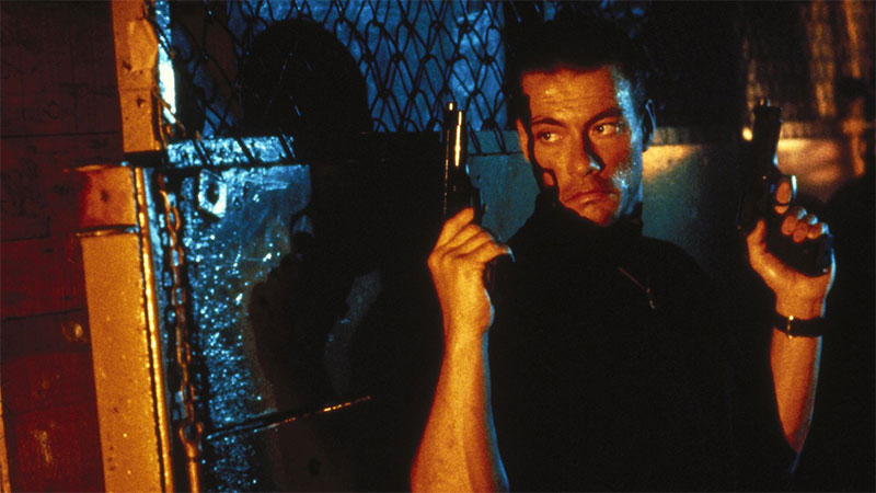 "Geballte Ladung – Double Impact" Szenenbild (© capelight pictures)