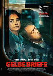 "Gelbe Briefe" Filmplakat (© Alamode Film)