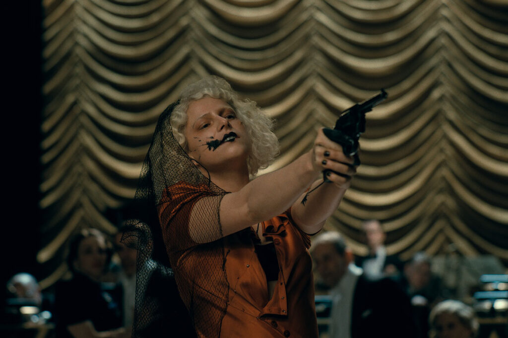 "The Bride! – Es lebe die Braut" Szenenbild (© 2026 Warner Bros. Entertainment Inc. All rights reserved.)