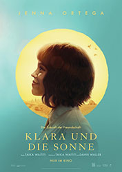 "Klara und die Sonne" Filmplakat (© 2026 Sony Pictures Entertainment Deutschland GmbH)